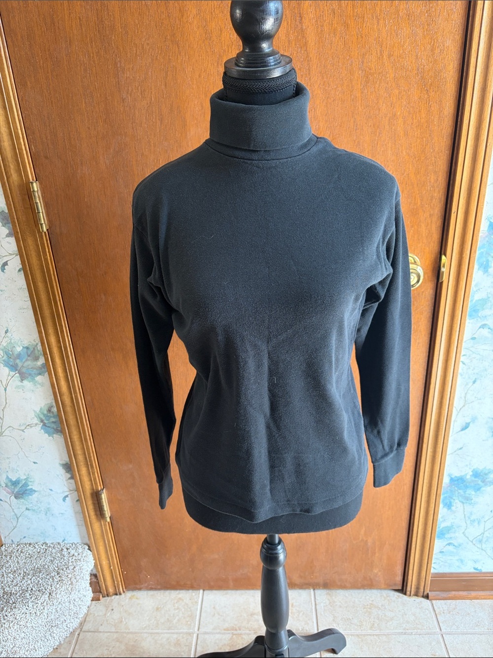 Women's Black Turtleneck Sweater - Classic Cozy Fit